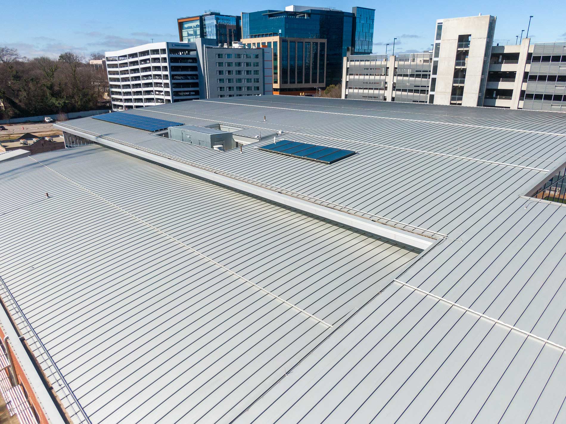 Metal-Roof-on-a-building