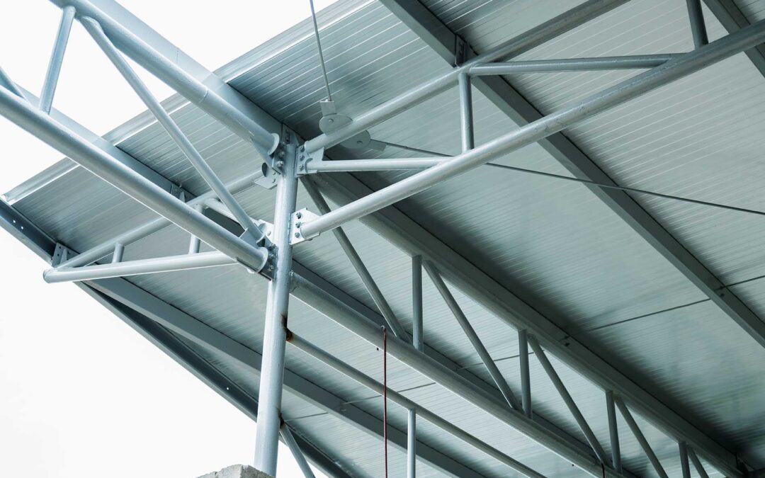 featuredimage-Why-Custom-Sheet-Metal-Is-Essential-On-Large-Roofing-Projects