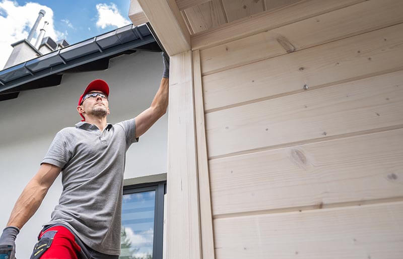5 Signs Your Siding Needs Attention Before Spring Arrives in BC
